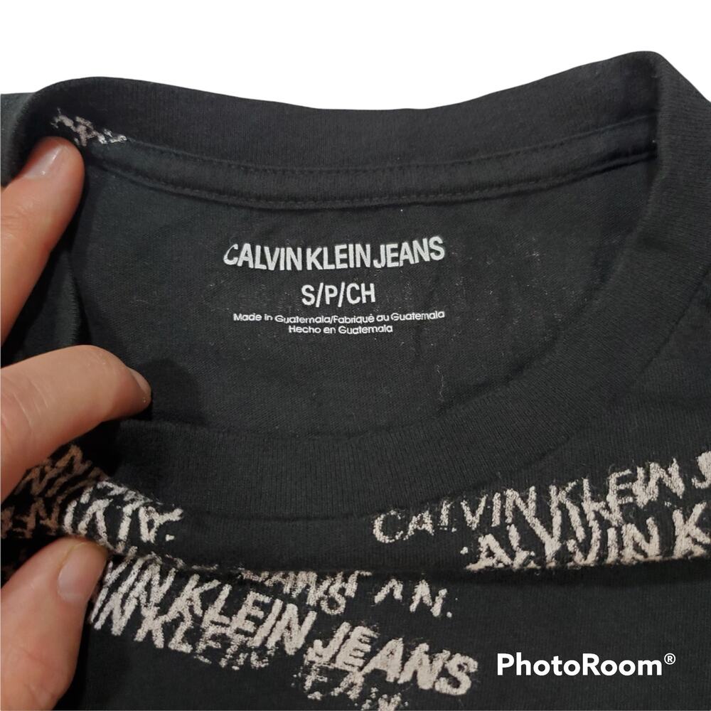 Calvin Klein | Black T-shirt with Logo Print Design | Size Small - Picture 3 of 4